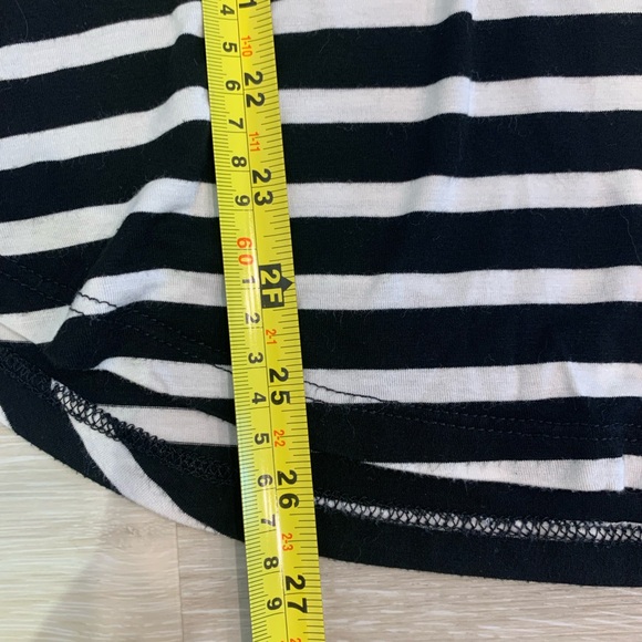 Jackson Rowe Stripped Long Sleeve V-Neck Tee. Black & White Stripes. - Picture 4 of 6